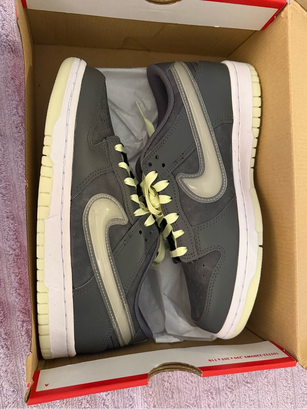 💚Nike Dunk Low in Dark Gray with Cream Swoosh and Pale Yellow Laces